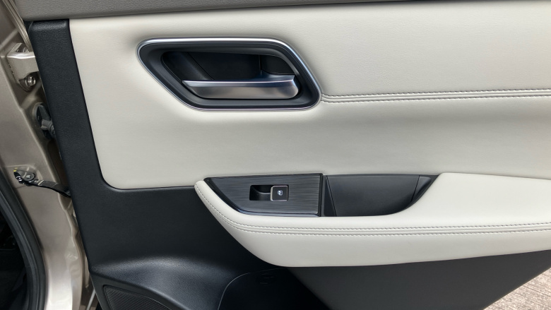 Nissan X-Trail 1.5 E-Power E-4orce 213 Tekna 5dr Auto Hybrid Station Wagon